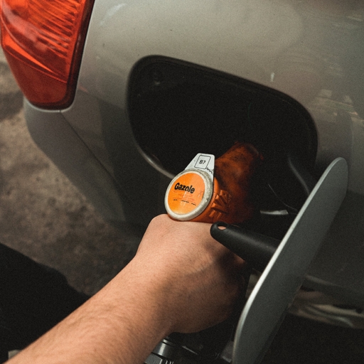 Photo by Luca Nardone: https://www.pexels.com/photo/person-refilling-gasoline-on-gas-tank-3784137/